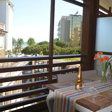 Sea View Embassy רימיני