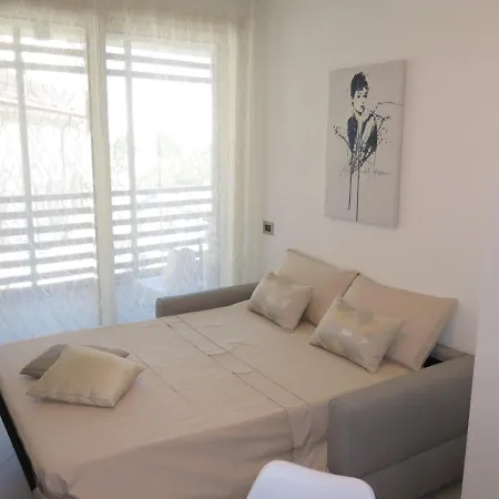 Sea View Embassy דירה רימיני