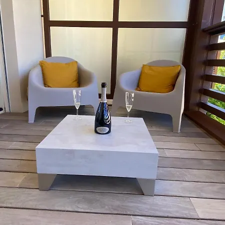 Sea View Embassy * רימיני